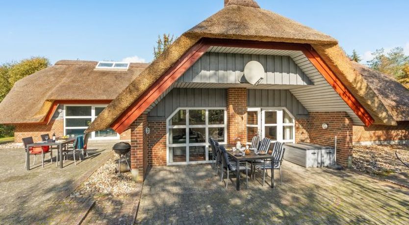 Photo of "Albin" - 2.8km from the sea