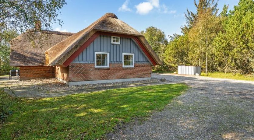 Photo of "Albin" - 2.8km from the sea