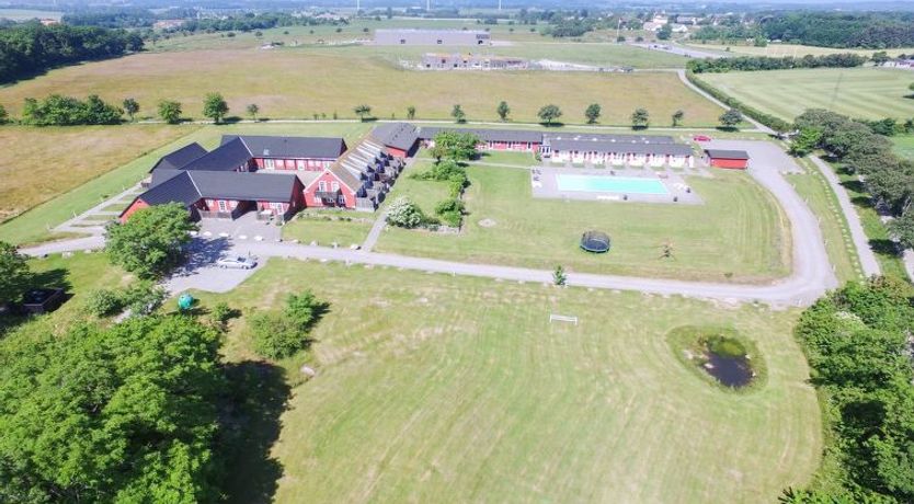 Photo of "Antine" - 6km from the sea