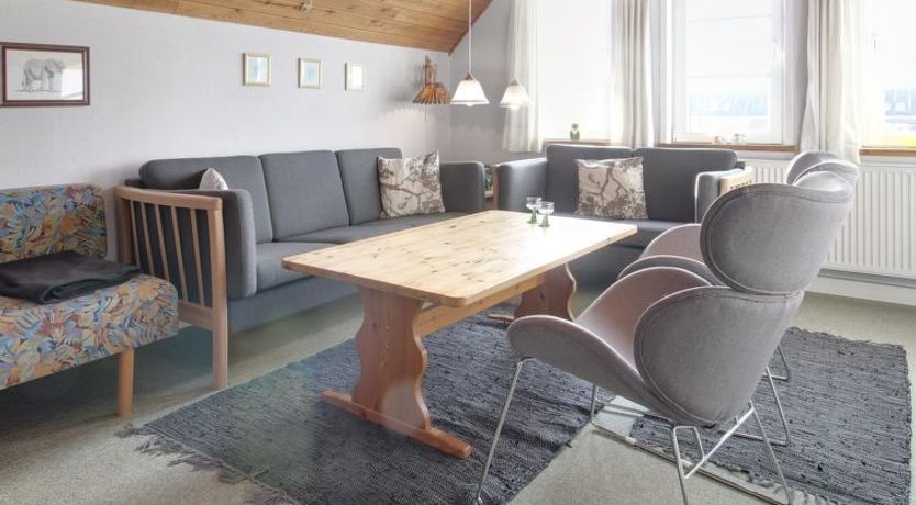 Photo of "Lynne" - 2.3km from the sea