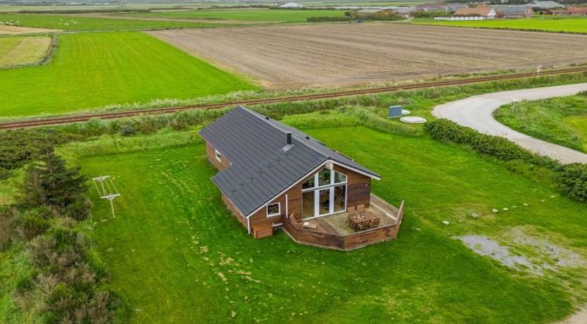 Photo of "Erland" - 500m from the sea