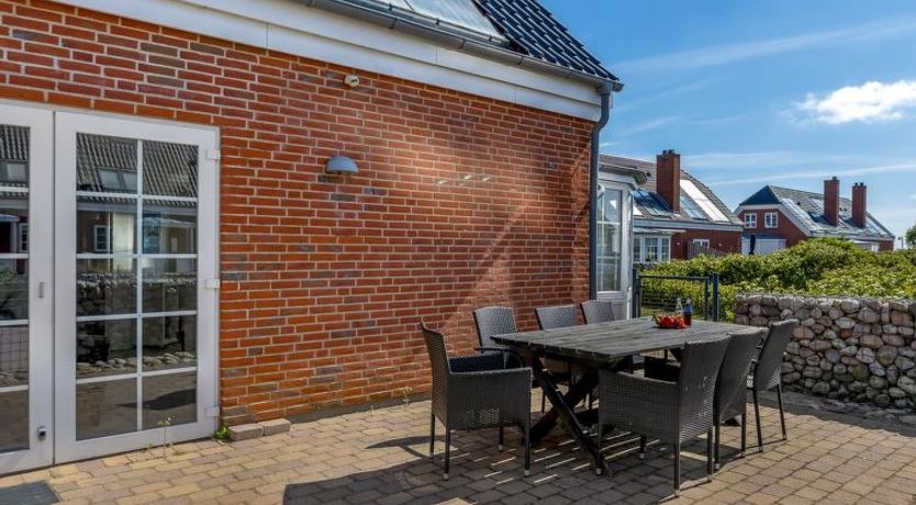 Photo of "Joonas" - 100m from the sea