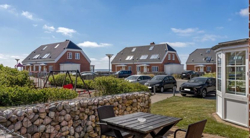 Photo of "Joonas" - 100m from the sea