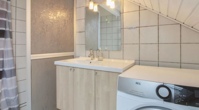 Photo of "Gaida" - 2.3km from the sea