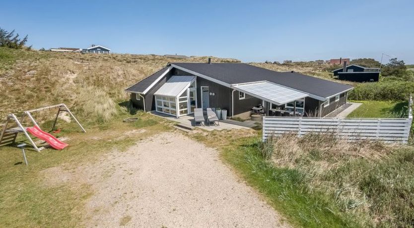 Photo of "Saku" - 495m to the fjord