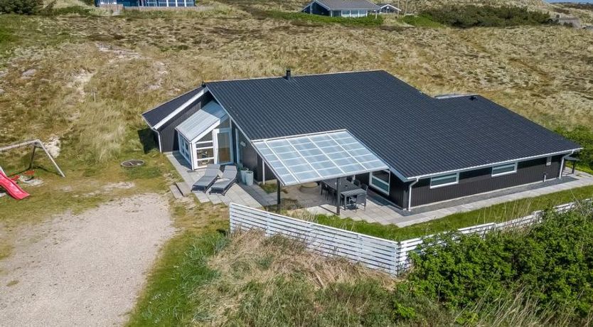 Photo of "Saku" - 495m to the fjord