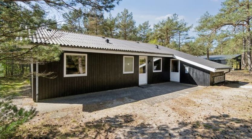 Photo of "Hildegerd" - 500m from the sea