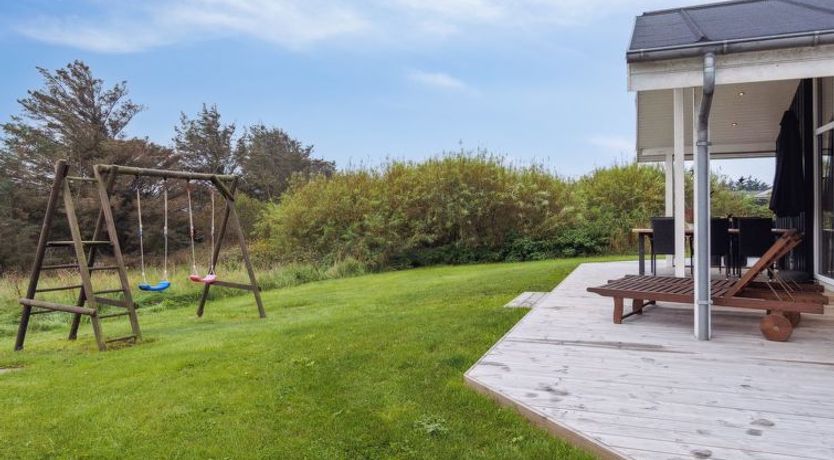 Photo of "Herbiorn" - 403m from the sea