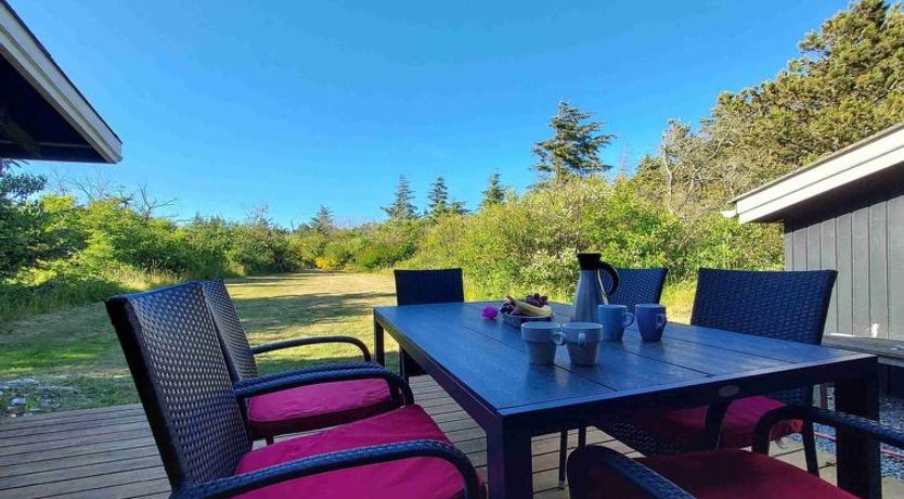 Photo of "Avia" - 500m from the sea