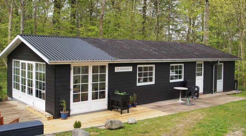 Photo of "Rigmor" - 300m from the sea