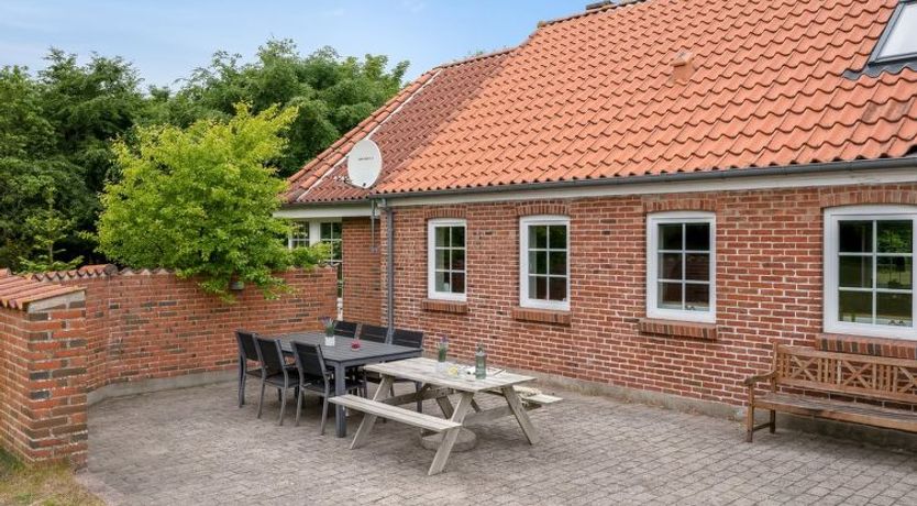 Photo of "Wilmar" - 1km to the fjord