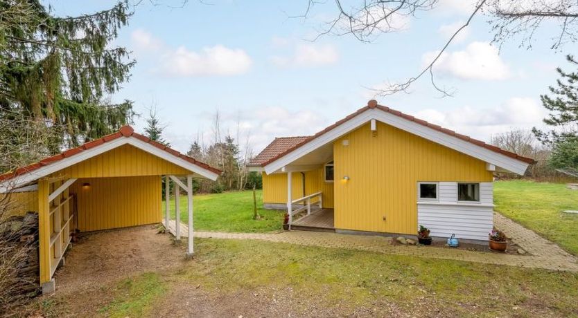 Photo of "Sesto" - 300m to the fjord