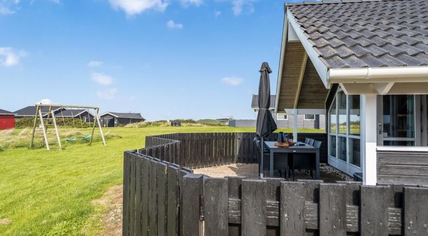 Photo of "Freya" - 200m from the sea