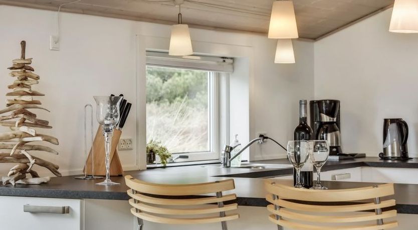 Photo of "Lav" - 3.8km from the sea