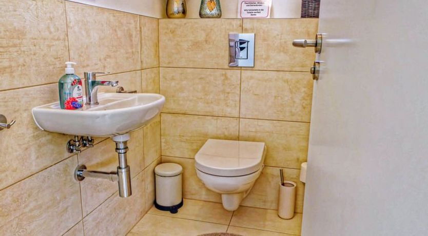 Photo of Lakeside Village 37