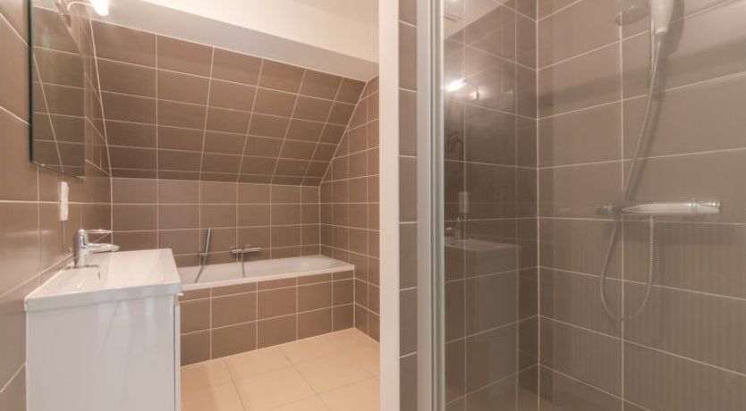 Photo of De Zeegloed duplex with parking