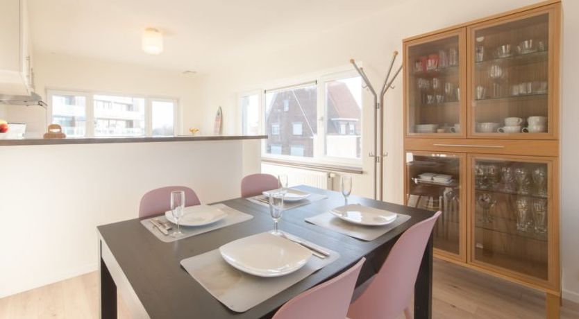 Photo of De Zeegloed duplex with parking