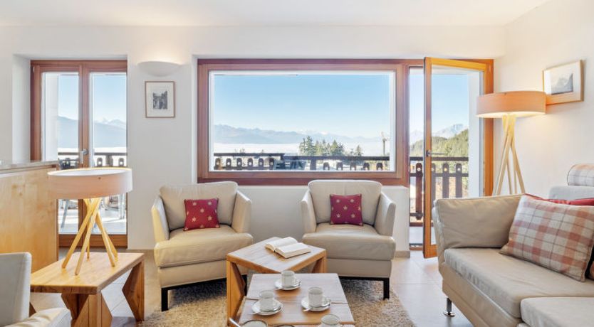 Photo of Les Aiguilles Vertes Rez inférieur