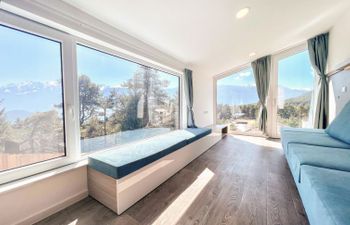 Sky-Chalet Holiday Home