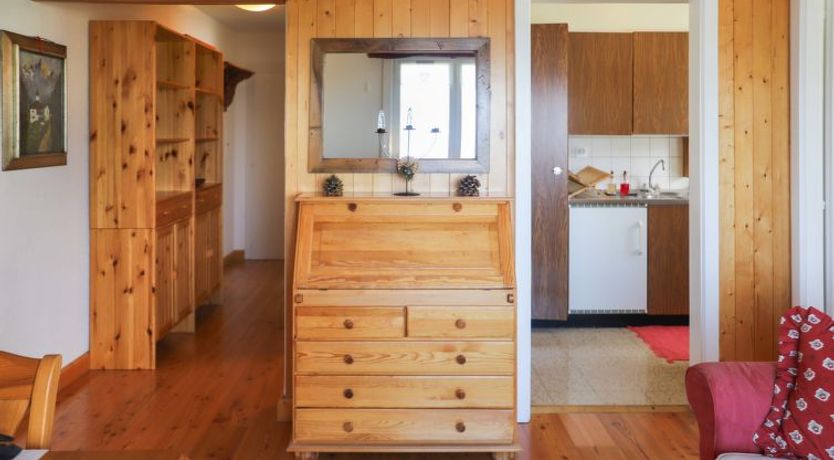 Photo of Europa Est 2 / APT 83