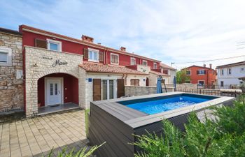 Villa Maris Holiday Home