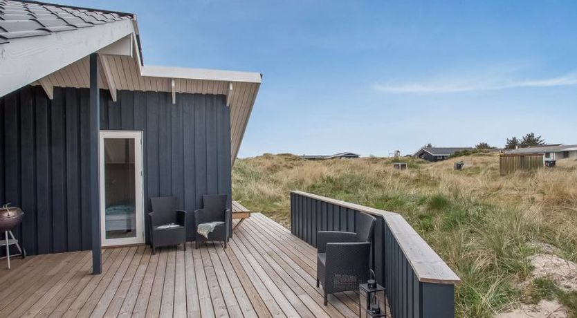 Photo of "Estella" - 500m to the fjord