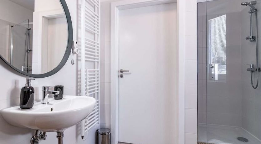 Photo of Lakeside Village 40