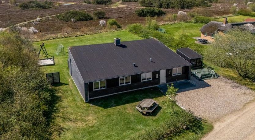 Photo of "Righer" - 600m to the fjord