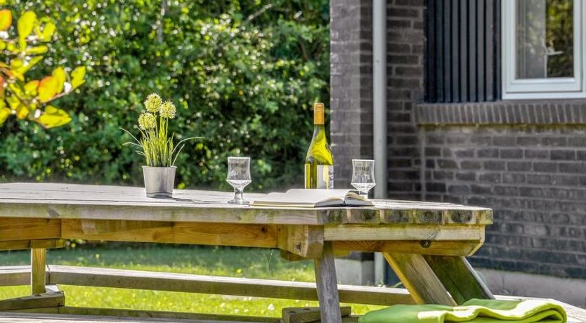 Photo of "Righer" - 600m to the fjord