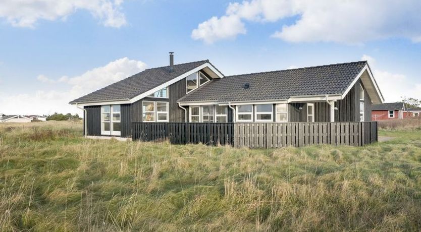 Photo of "Rodna" - 452m from the sea