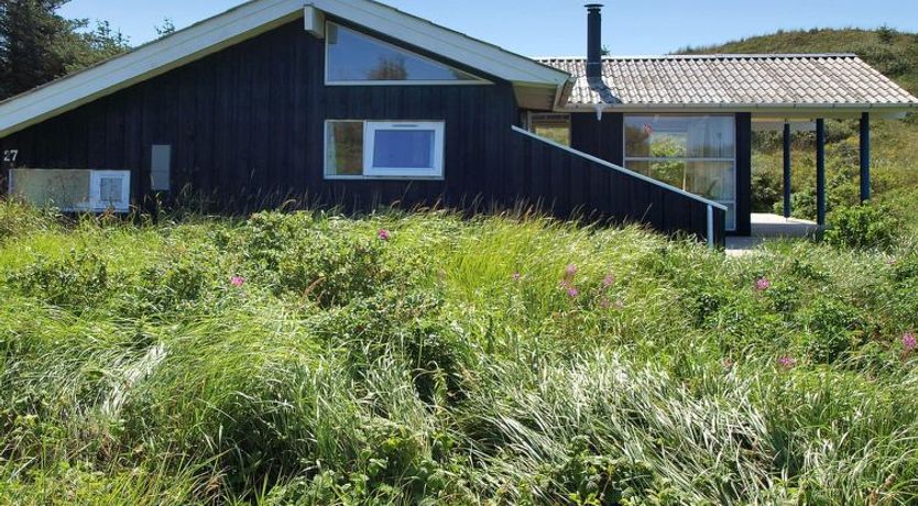 Photo of "Wilma" - 400m from the sea