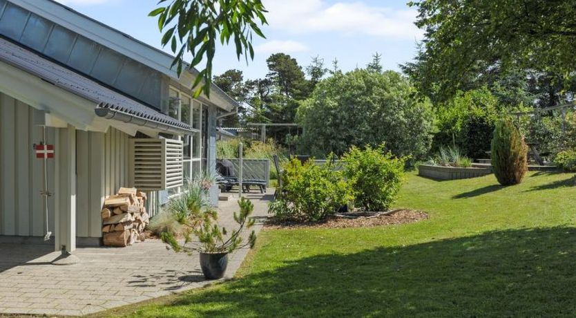 Photo of "Mathias" - 625m from the sea