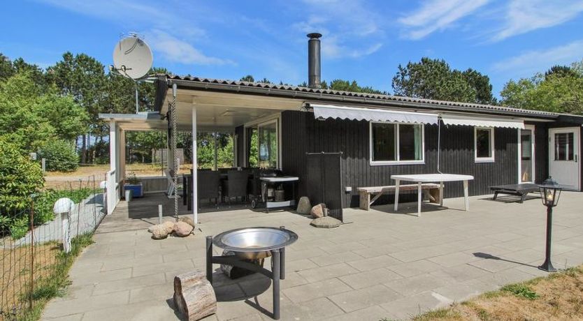 Photo of "Eldina" - 100m from the sea