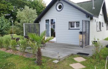 Le Bois d'Amour 2 Holiday Home