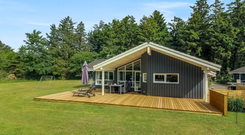 Photo of "Aniki" - 1.4km from the sea