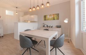 Carnac Station Apartment 2 Holiday Home