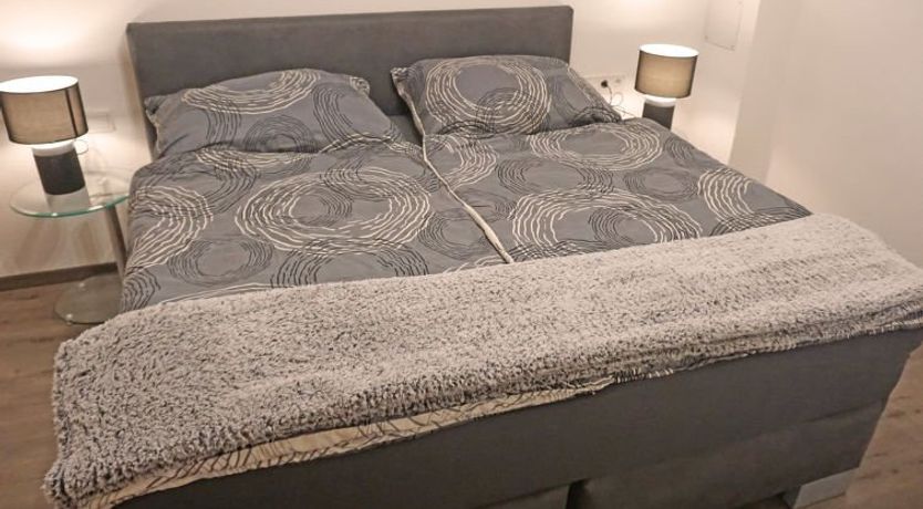 Photo of Apart Handle