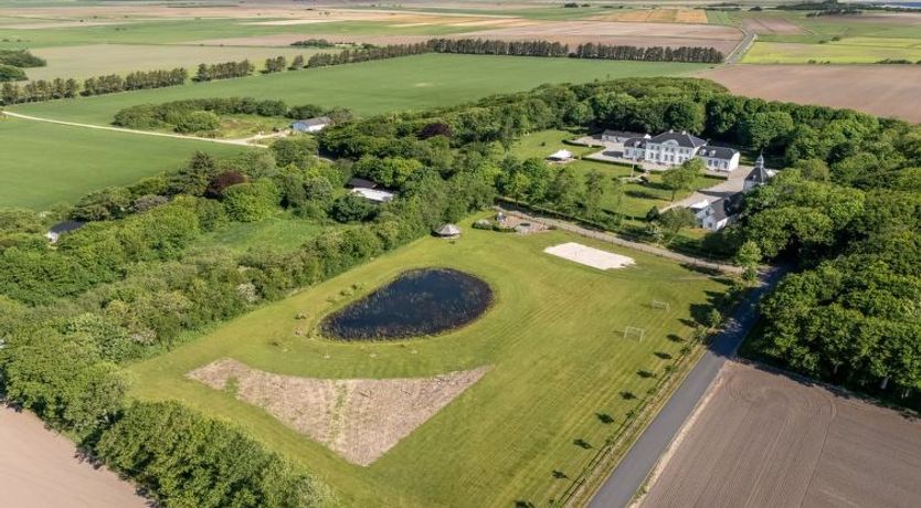 Photo of "Eini" - 4.5km from the sea