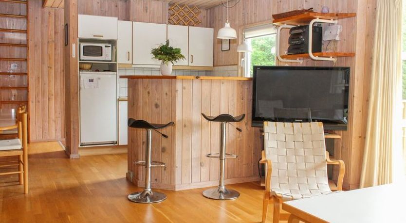 Photo of "Franzisca" - 600m from the sea