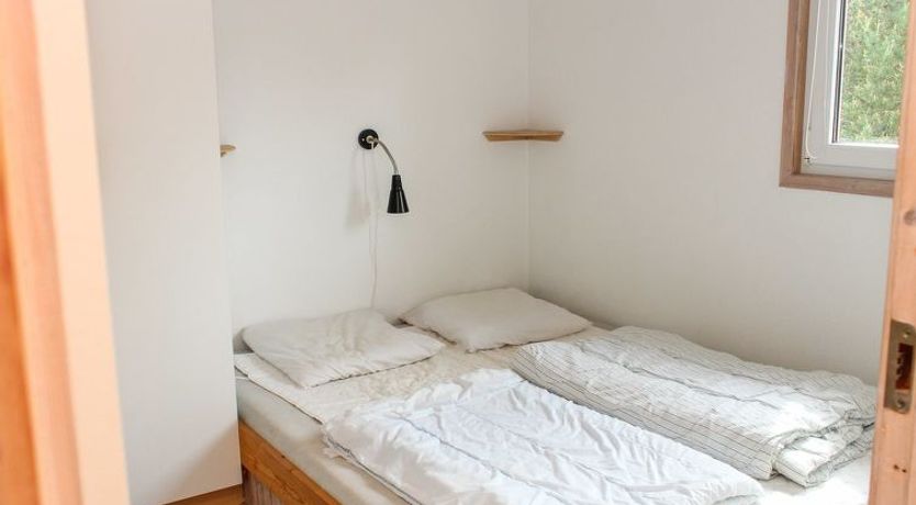 Photo of "Franzisca" - 600m from the sea