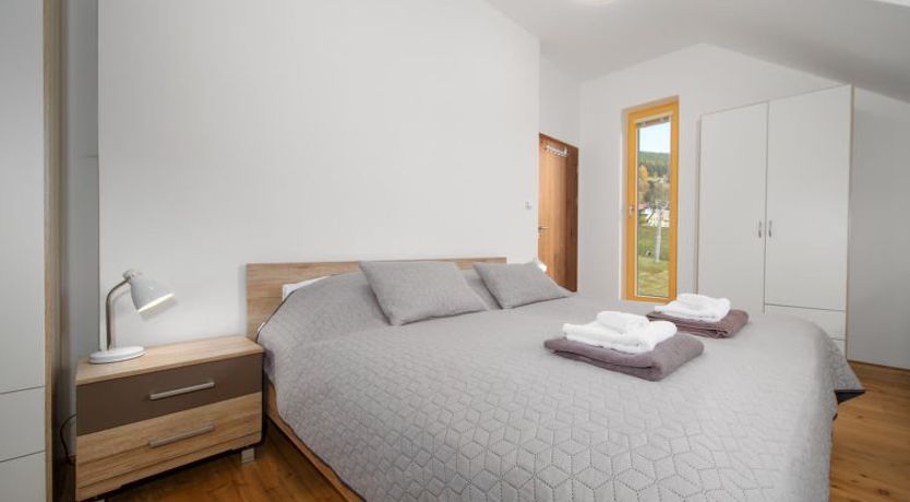 Photo of Ski-In Ski-Out Mountain Duplex Portášky3