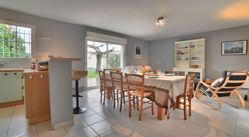 Photo of Les Deux Mûriers