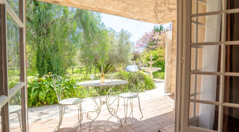 Photo of La Coraline