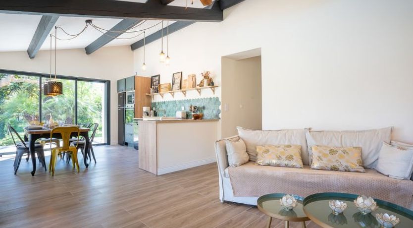 Photo of La Coraline