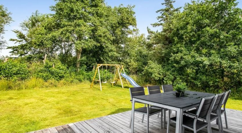 Photo of "Swaantje" - 400m from the sea