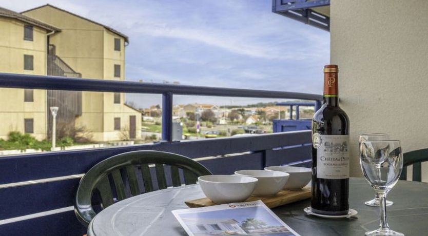 Photo of Bleu Marine Apartment 10