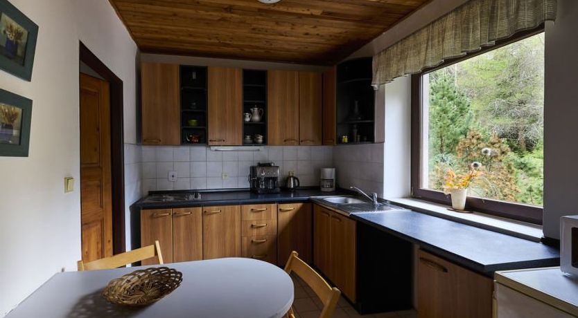 Photo of Mountain Retreat & Fireplace Apartment 2