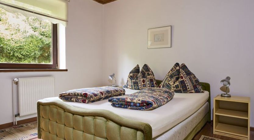 Photo of Mountain Retreat & Fireplace Apartment 2