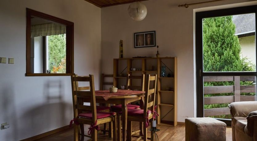 Photo of Mountain Retreat & Fireplace Apartment 2