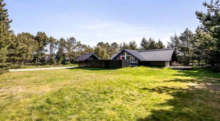 Photo of "Rumena" - 800m from the sea